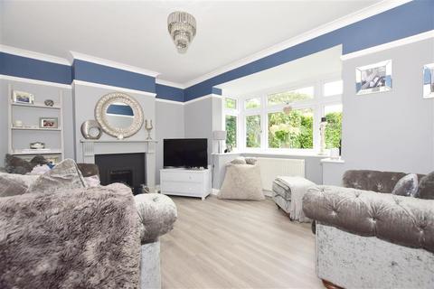 17 Ashley Road, Westcott, Dorking, RH4 3QJ