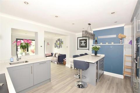 17 Ashley Road, Westcott, Dorking, RH4 3QJ