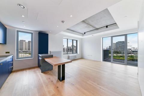 1 bedroom apartment to rent, Serapis House, Goodluck Hope, London, E14