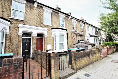 1 bedroom flat for sale, Argyle road, London, N17