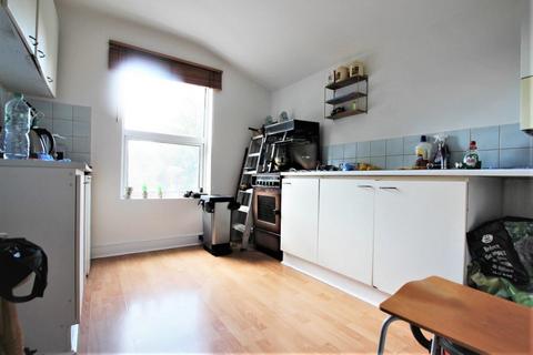 1 bedroom flat for sale, Argyle road, London, N17