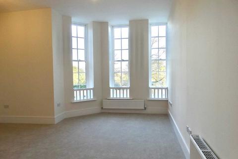 2 bedroom apartment to rent, Longley Road, Chichester