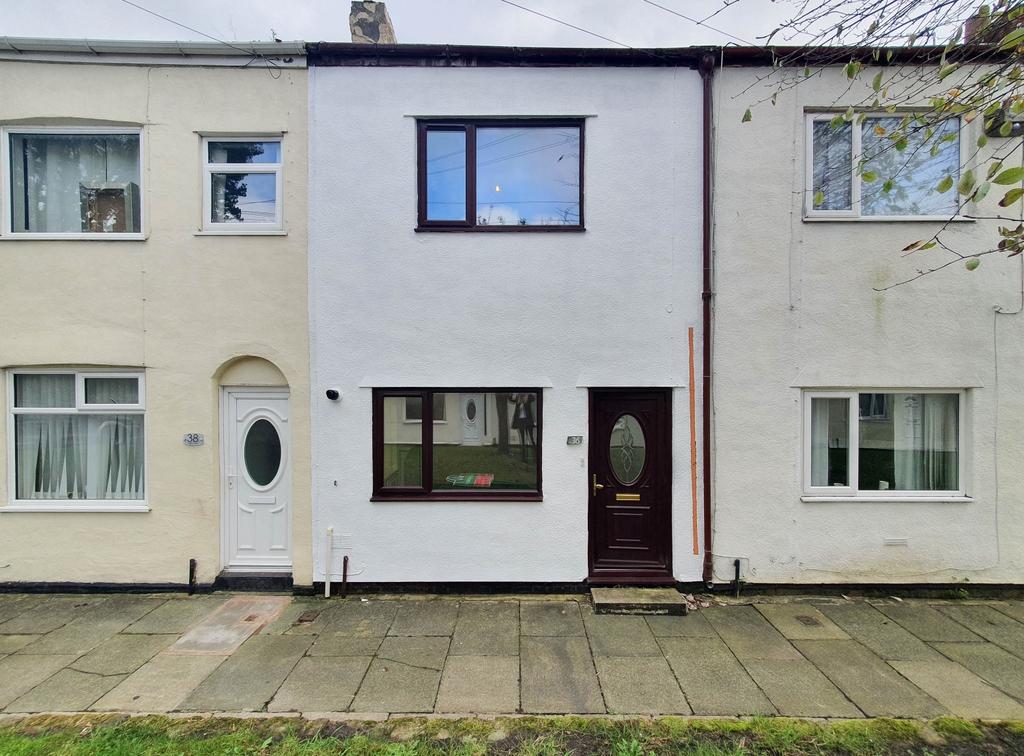 Field Street, Skelmersdale, Merseyside, WN8 8HZ 2 bed terraced house to