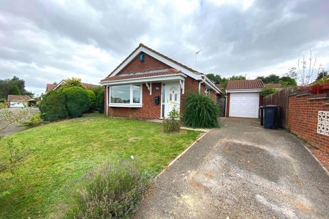 19 Garsdale, Northampton, NN2 8UY