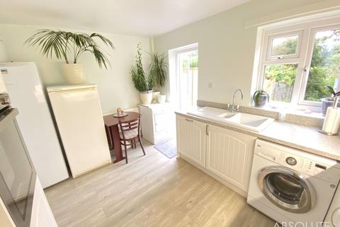 19 Tudor Close, Paignton, TQ4 7RF