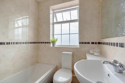 20 Park Road, Chislehurst, BR7 5AY