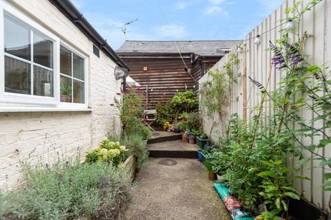 20 Park Road, Chislehurst, BR7 5AY