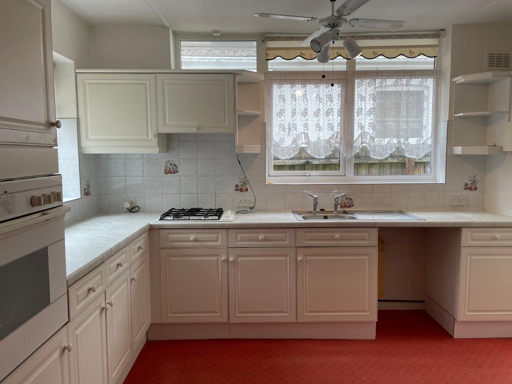 Roseberry Avenue,Skegness,PE25 3HA 3 bed bungalow £220,000