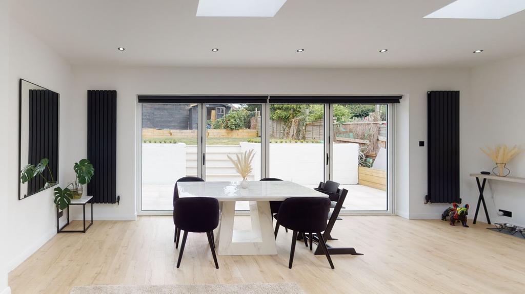 Picture No. 33