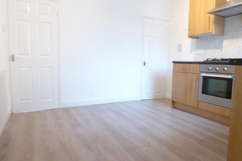 2 bedroom terraced house to rent, Burton Avenue, Balby, Doncaster, DN4
