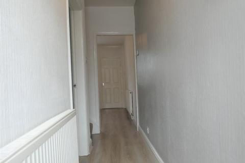 2 bedroom terraced house to rent, Burton Avenue, Balby, Doncaster, DN4