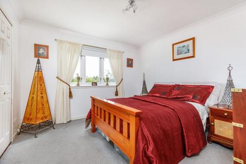 6 Canberra Court Braidpark Drive, Giffnock, Glasgow, G46 6NS