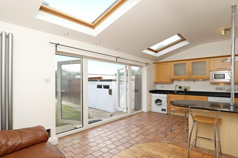 251 Boston Manor Road, Brentford, TW8 9LF