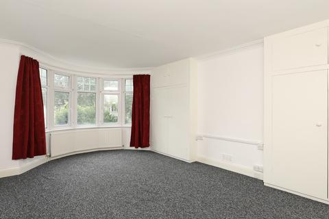 251 Boston Manor Road, Brentford, TW8 9LF