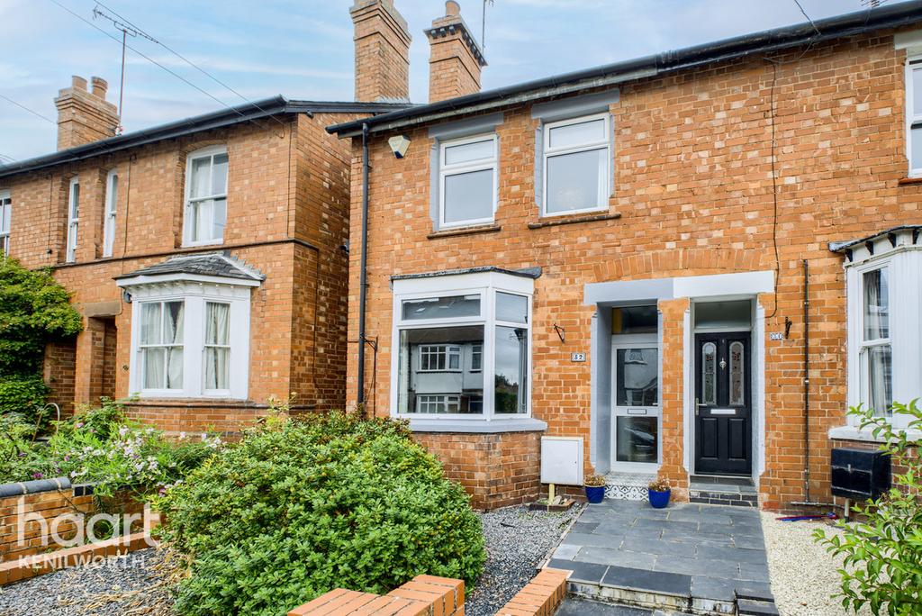 Henry Street, Kenilworth 3 bed end of terrace house £350,000