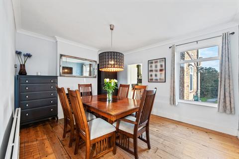 1 Albert Road, London, E18 1LE