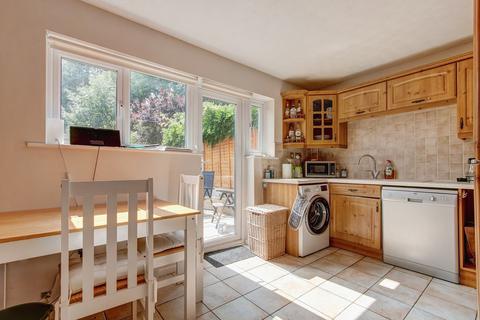 51 Bilbury Close, Redditch, B97 5XN