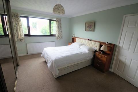 5 Albion Road, Benfleet, SS7 5PU