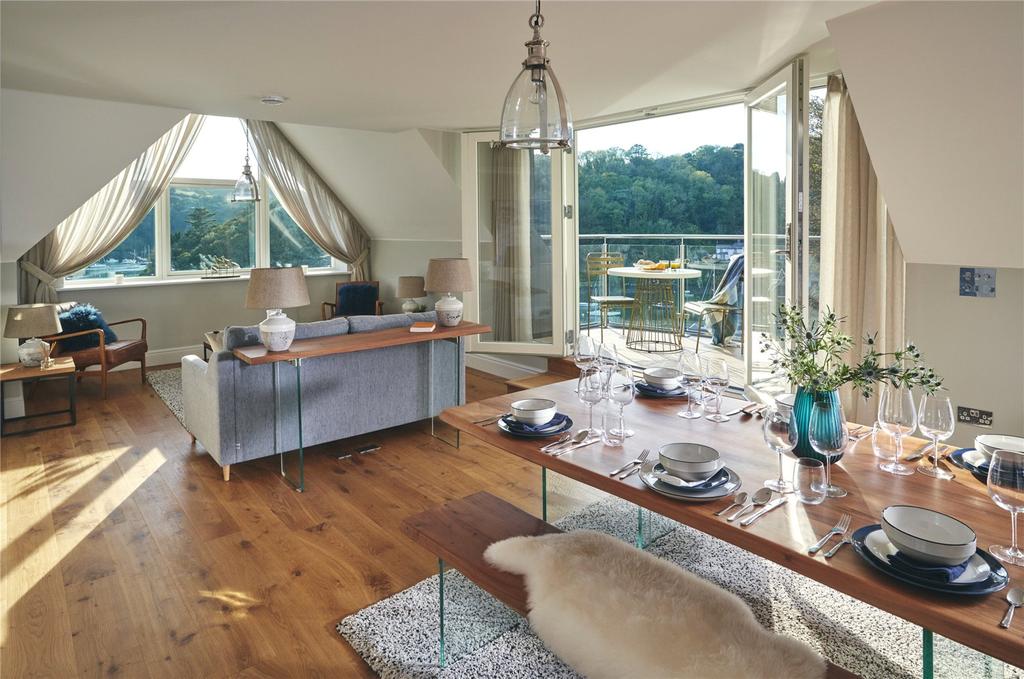 Dining Sitting Area