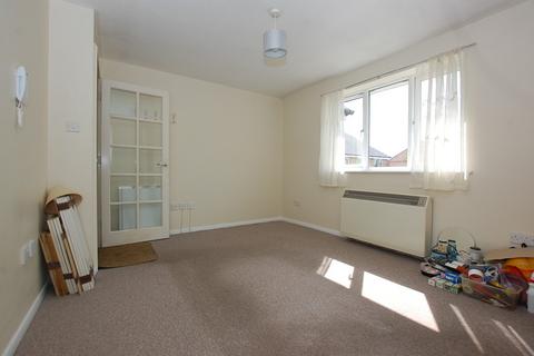 1 bedroom flat to rent, Prestatyn Close, Stevenage