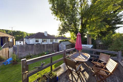 12 Gomshall Gardens, Kenley, CR8 5AH