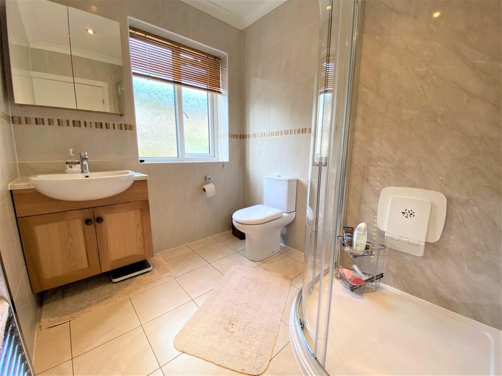 Family shower room