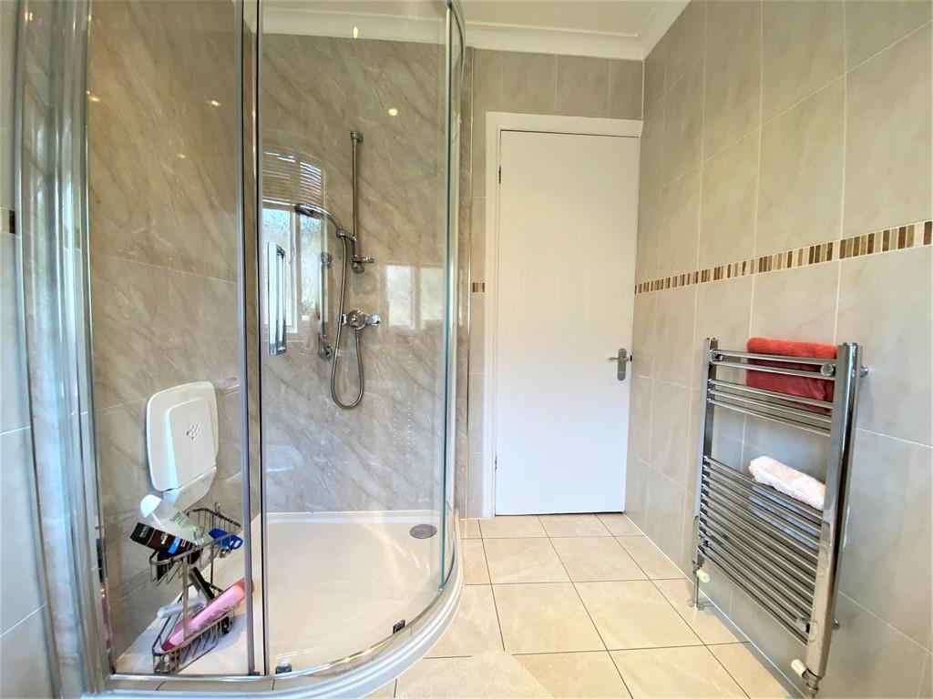 Family shower room