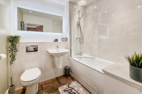 74 Colliford Road, West Thurrock, Grays, RM20 3BQ
