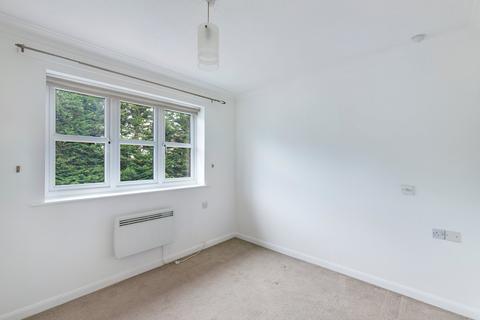 2 bedroom apartment for sale - Chertsey Walk, Drill Hall Road, Chertsey, Surrey, KT16