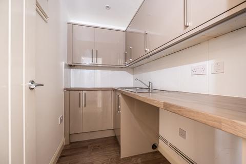 31 School Lane, Bean, Dartford, DA2 8AL