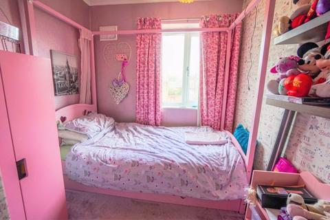 174 Hilton Road, Lanesfield, Wolverhampton, WV4 6BY