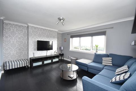 3/1, 40 Heathcot Avenue, Glasgow, G15 8NX