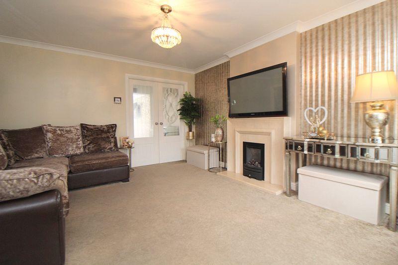 Weymouth Close, Liverpool 3 bed semidetached house £260,000