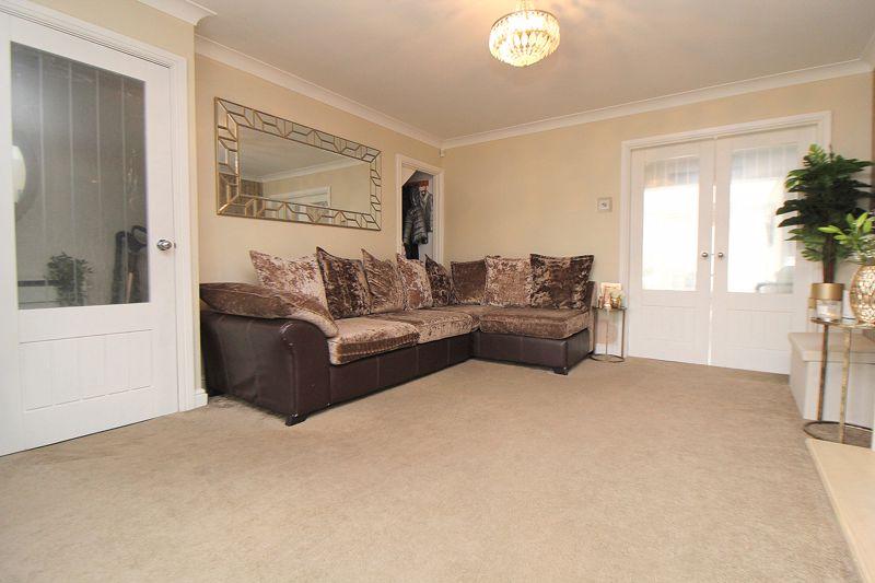 Weymouth Close, Liverpool 3 bed semidetached house £260,000