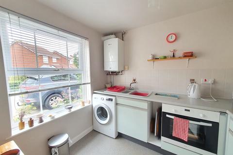 9 Whitewell Close, Barnwood, Gloucester, GL4 3TT