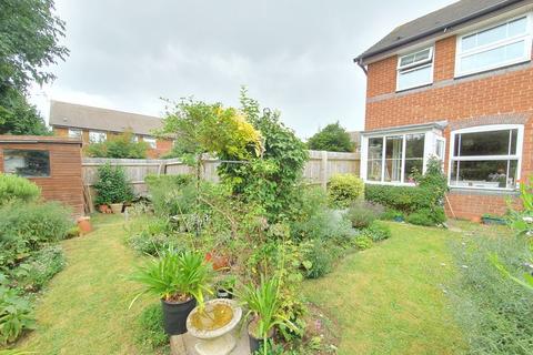 9 Whitewell Close, Barnwood, Gloucester, GL4 3TT