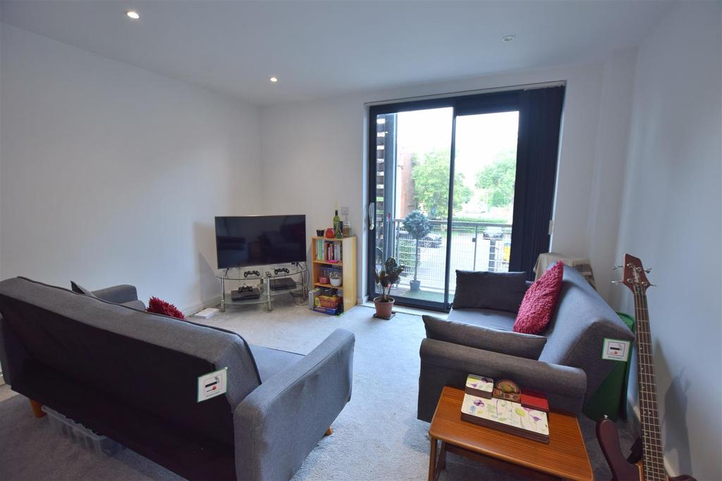 Chandlers Wharf, 26 Cornhill, Liverpool 2 bed apartment £167,500