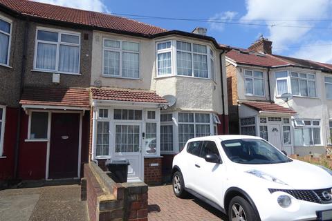 65 Manor Avenue, Hounslow, TW4 7JN
