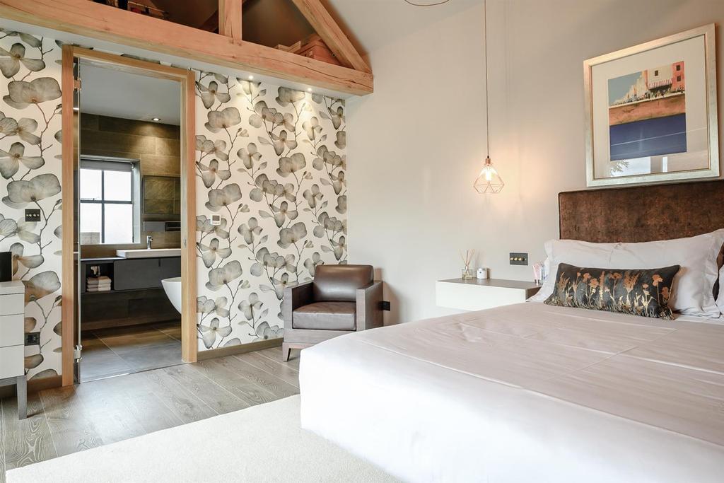 8475157-interior48.jpg
