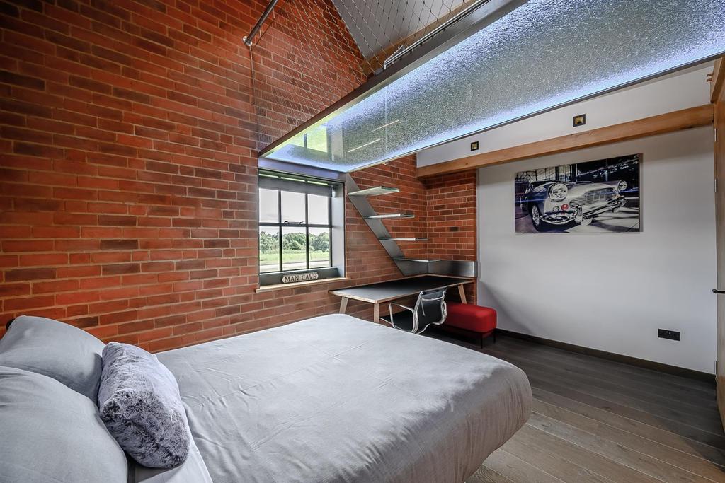 8475157-interior31.jpg