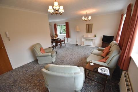 2 bedroom apartment for sale - School Hill, Heswall, Wirral