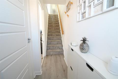 44 Petfield Drive, Anlaby, Hull, HU10 7ET
