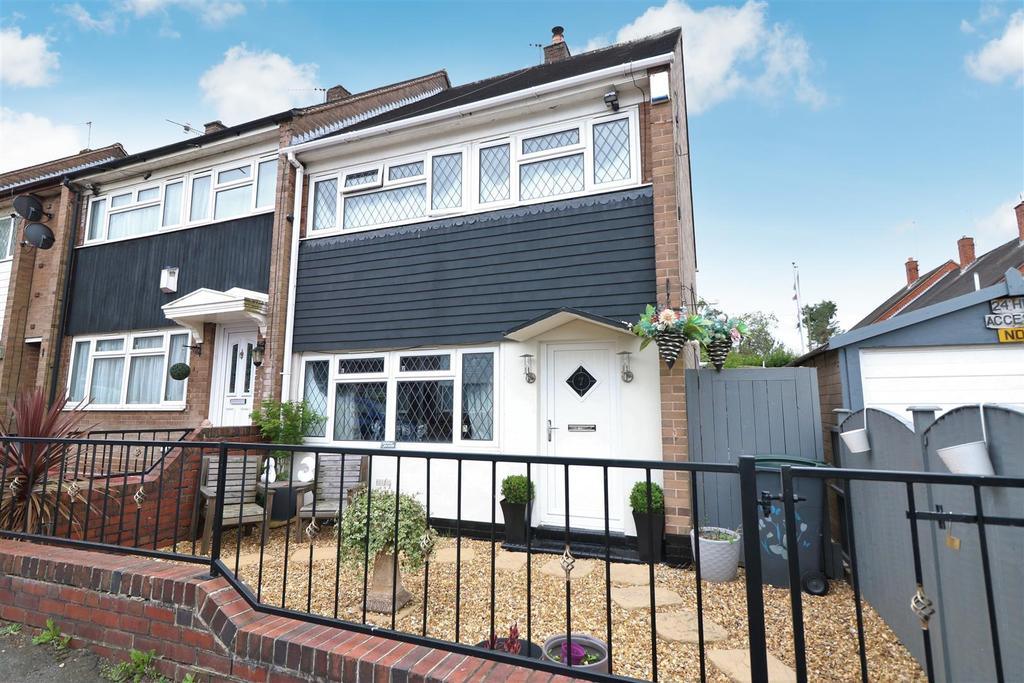 Dilke Street, Northwood, StokeOnTrent 2 bed townhouse £115,000