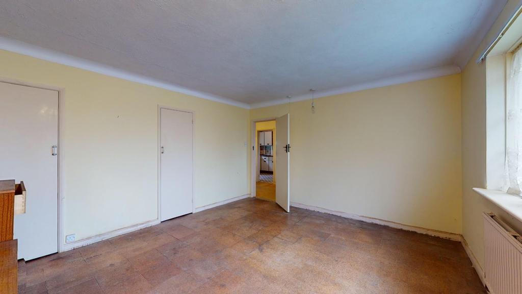 Cumberland Avenue, Broadstairs 2 bed detached bungalow £450,000
