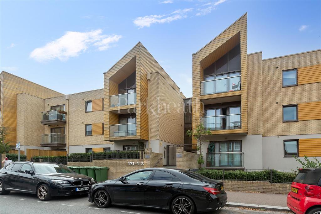 Granville Road, Childs Hill, NW2 1 bed apartment £1,450 pcm (£335 pw)
