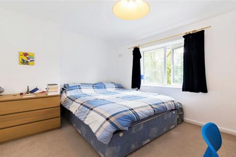 2 bedroom flat to rent, NW6