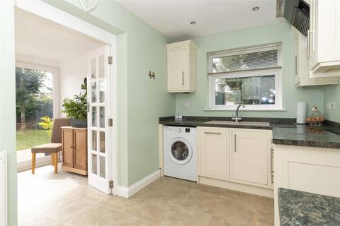 22 Boxgrove, Goring By Sea, Worthing, BN12 6BB