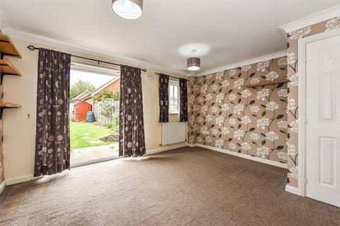 15 Bluebell Close, Andover, SP10 3XE