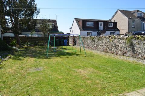 Newlands, 14 Auchamore Road, Dunoon, PA23 7DY