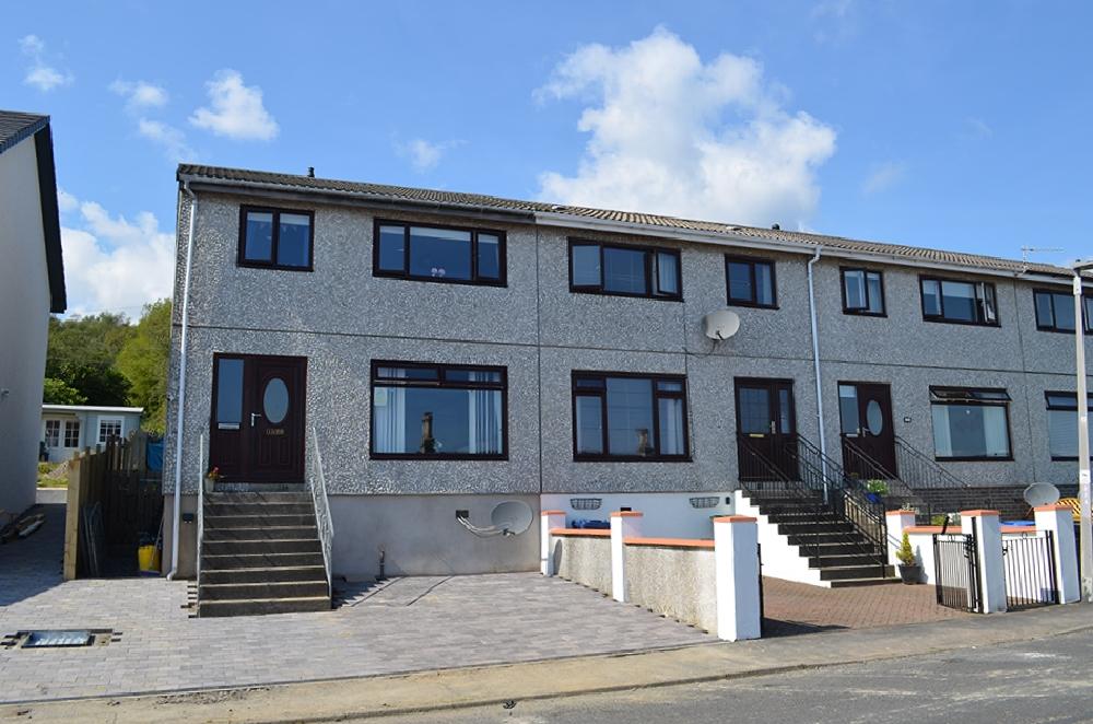 Alexander Street, Dunoon, Argyll and Bute, PA23 3 bed terraced house £140,000